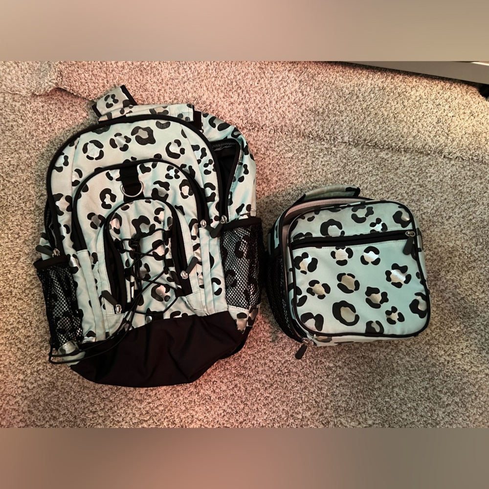 Pottery barn backpack and lunchbox set